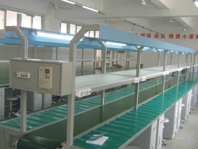 皮帶傳送焊接調(diào)試生產(chǎn)線